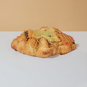 Croissant Pesto