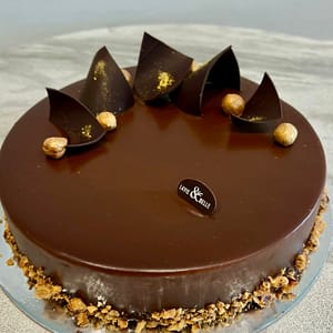 Chocolate Rocher Cake Large Size